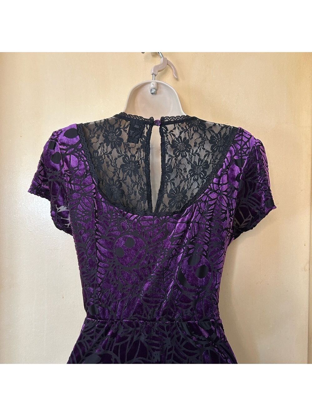 Disney Nightmare Before Christmas Purple Velvet Dress with Black Lace Detail M - Picture 10 of 13